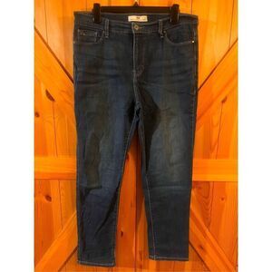 Levi's 512 Perfectly Slimming Skinny Leg Jeans Women's Dark Wash 16 M (1363)